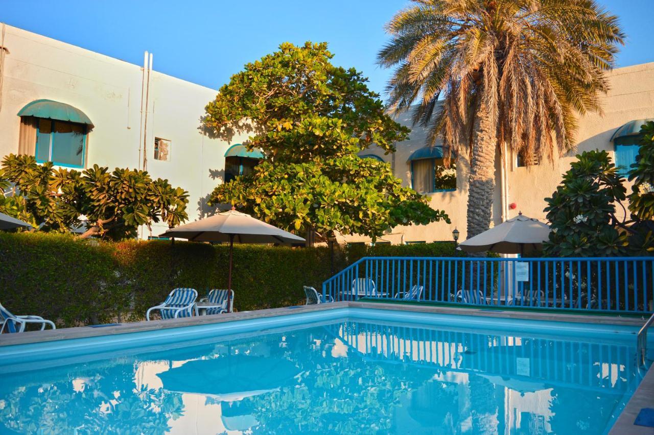 Al Corniche Hotel Шарджа Екстер'єр фото