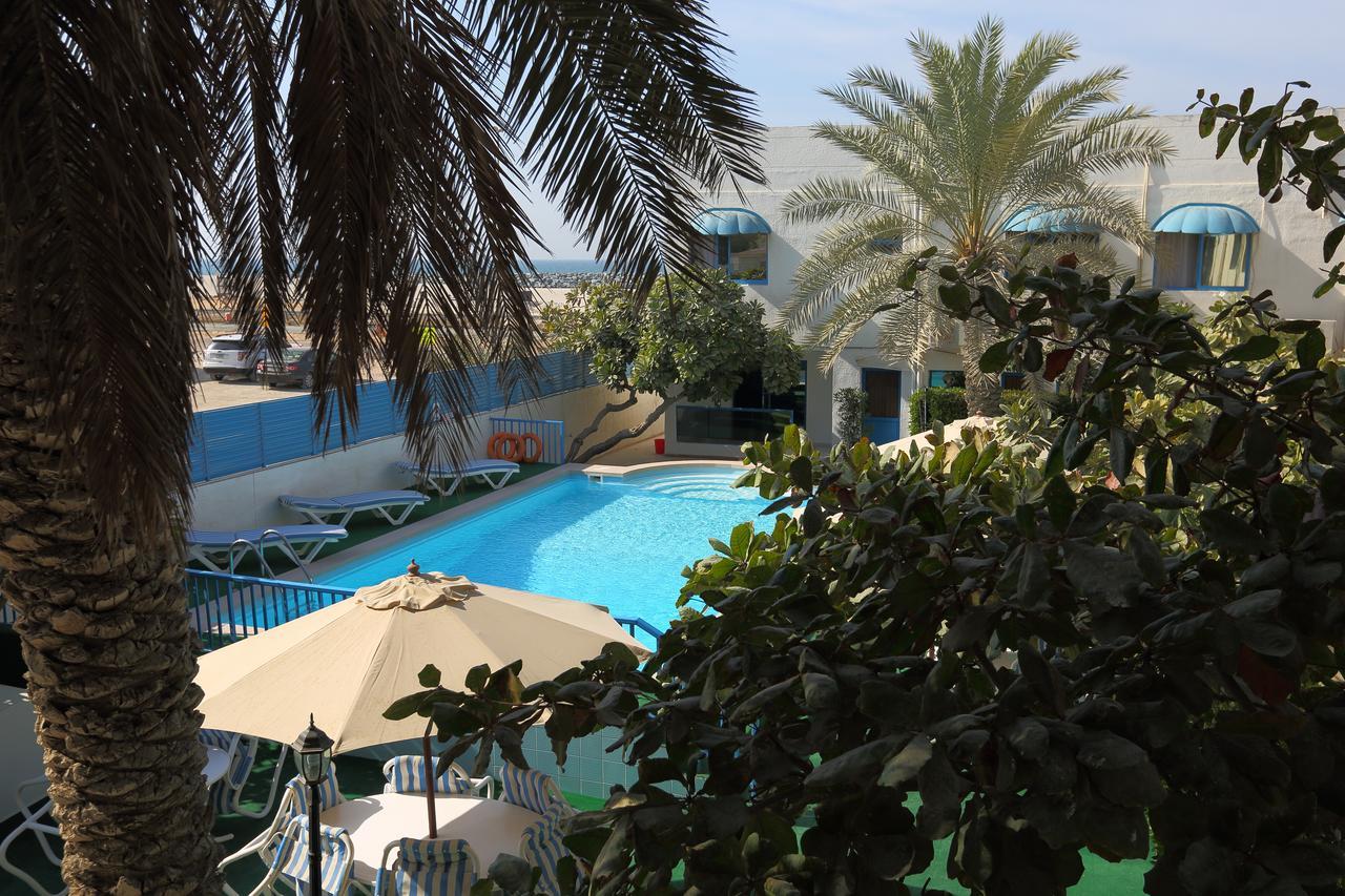 Al Corniche Hotel Шарджа Екстер'єр фото