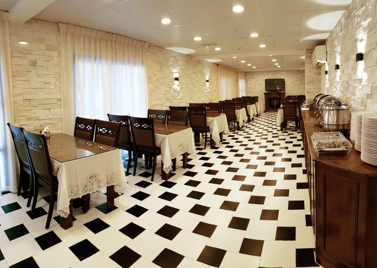 Al Corniche Hotel Шарджа Екстер'єр фото