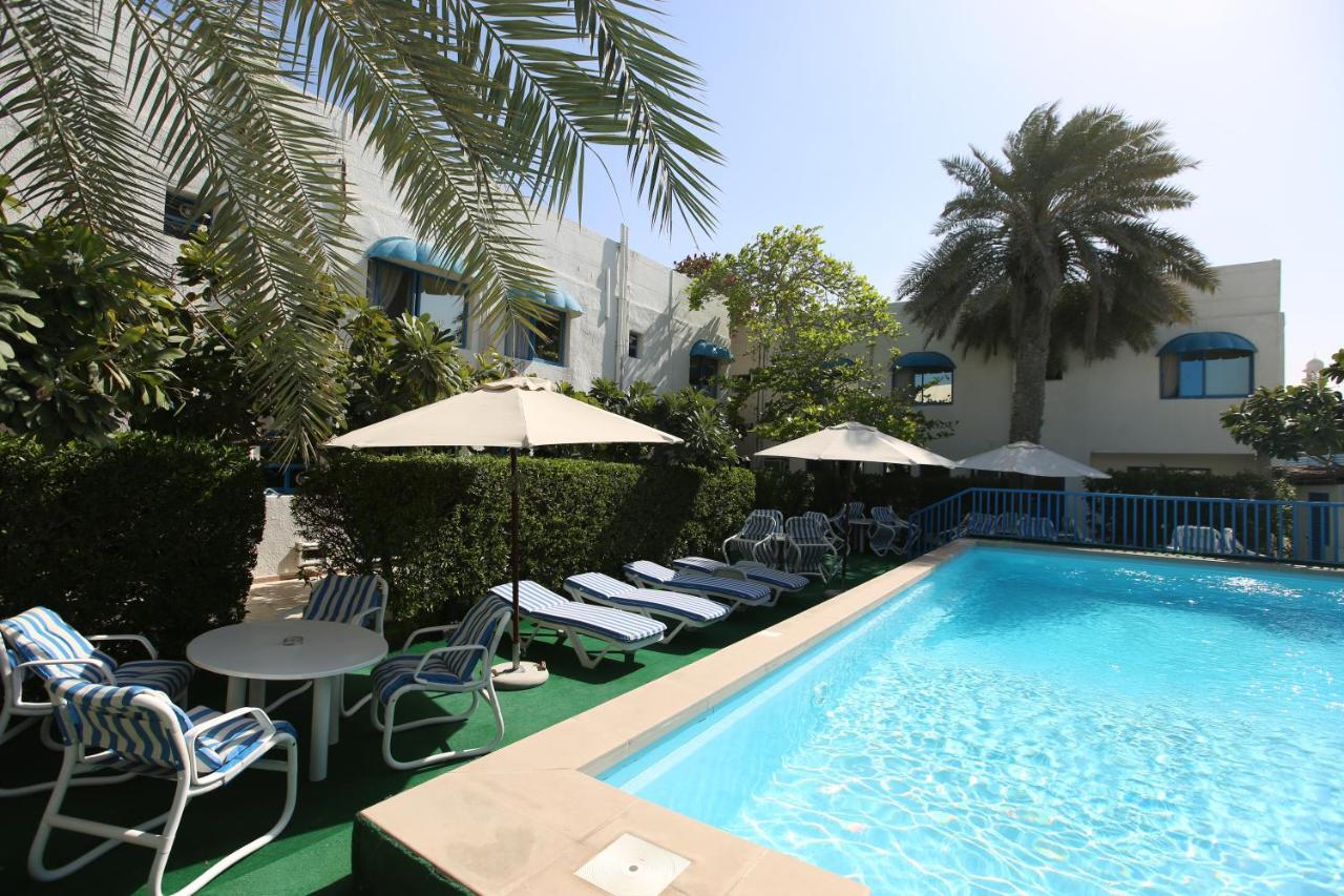 Al Corniche Hotel Шарджа Екстер'єр фото