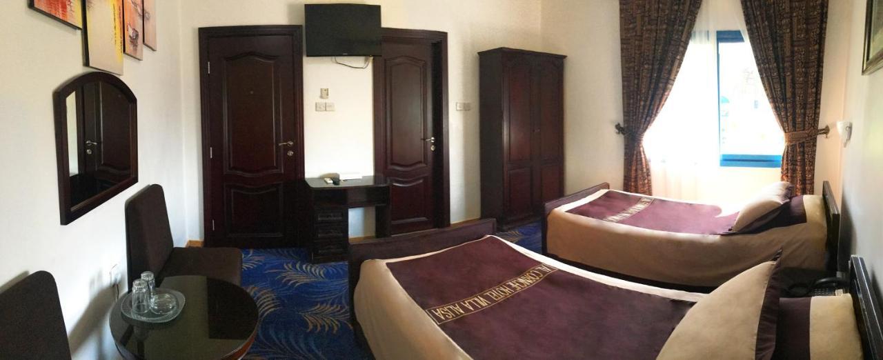 Al Corniche Hotel Шарджа Екстер'єр фото